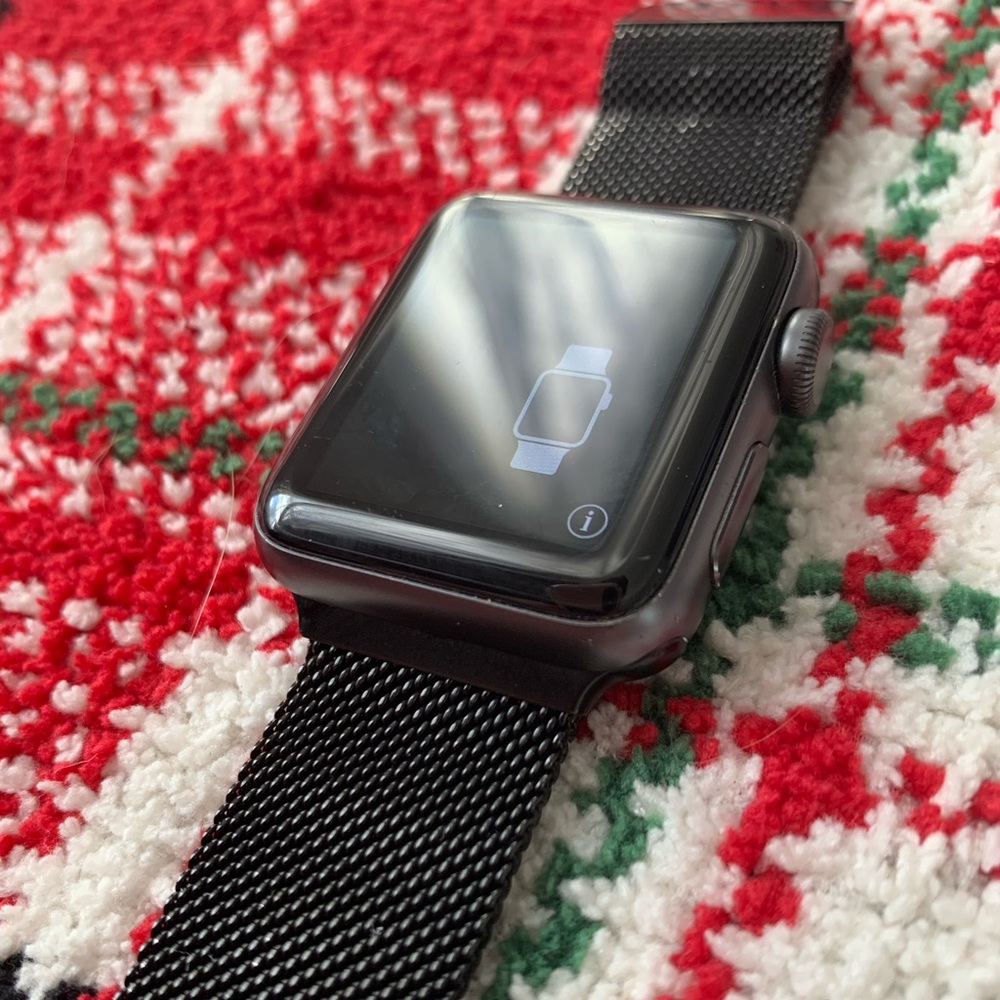 Apple iWatch with set of Bands!